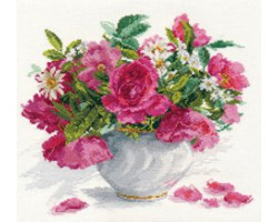 Набор для вышивания арт.Алиса - 225 'Розы и ромашки' 30х26 см