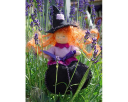 WIT.A45100 Набор для изготовления вальдорфской куклы DE WITTE ENGEL 'Лавандовая чародейка' h=12см